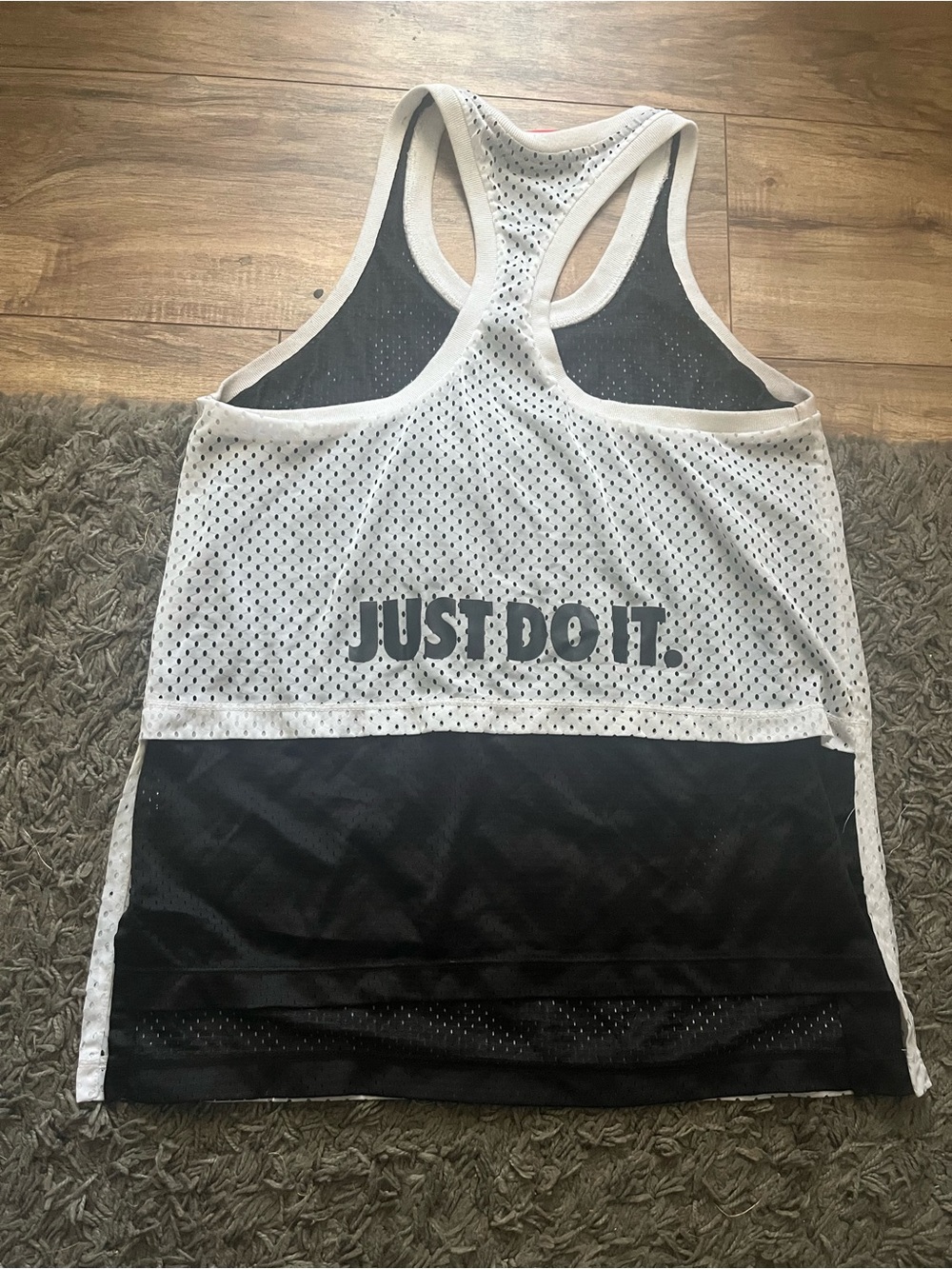 Nike Tanktop - Picture 4 of 7